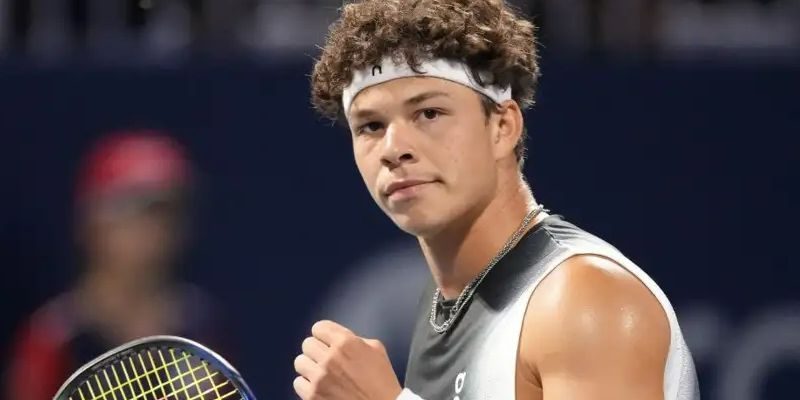 ATP 500 Tokyo: Ben Shelton vs Arthur Fils